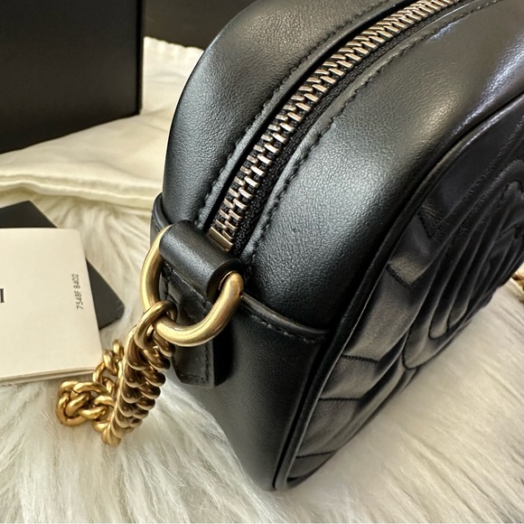 Gucci Marmont Mini Camera Crossbody - Picture 9 of 16